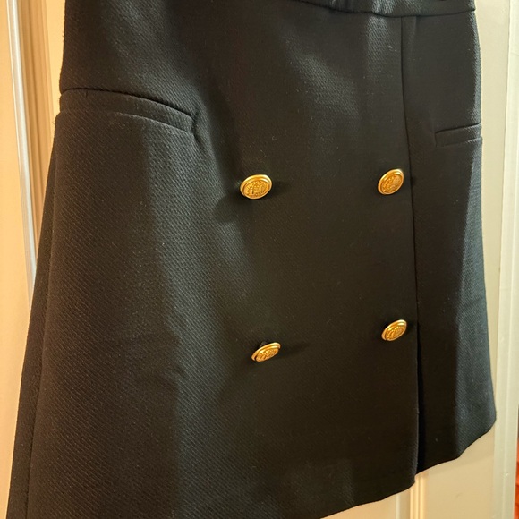 H&M Black A-Line Skirt with Gold Buttons size 2 - Picture 2 of 5
